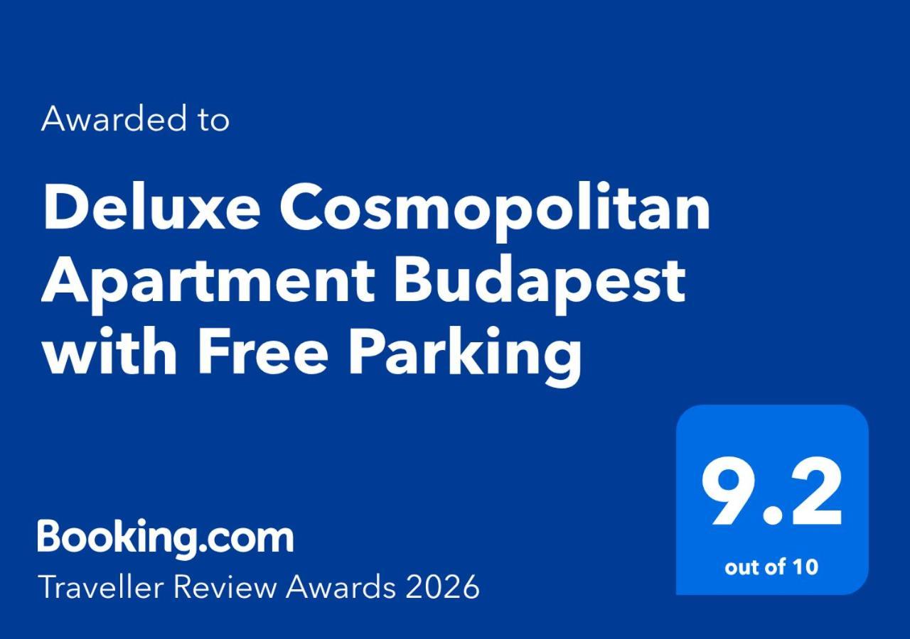 Deluxe Cosmopolitan Apartment Budapest With Free Parking — Photos 2
